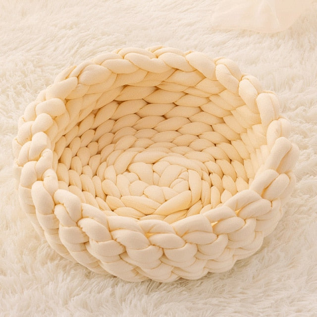 Woven Bed